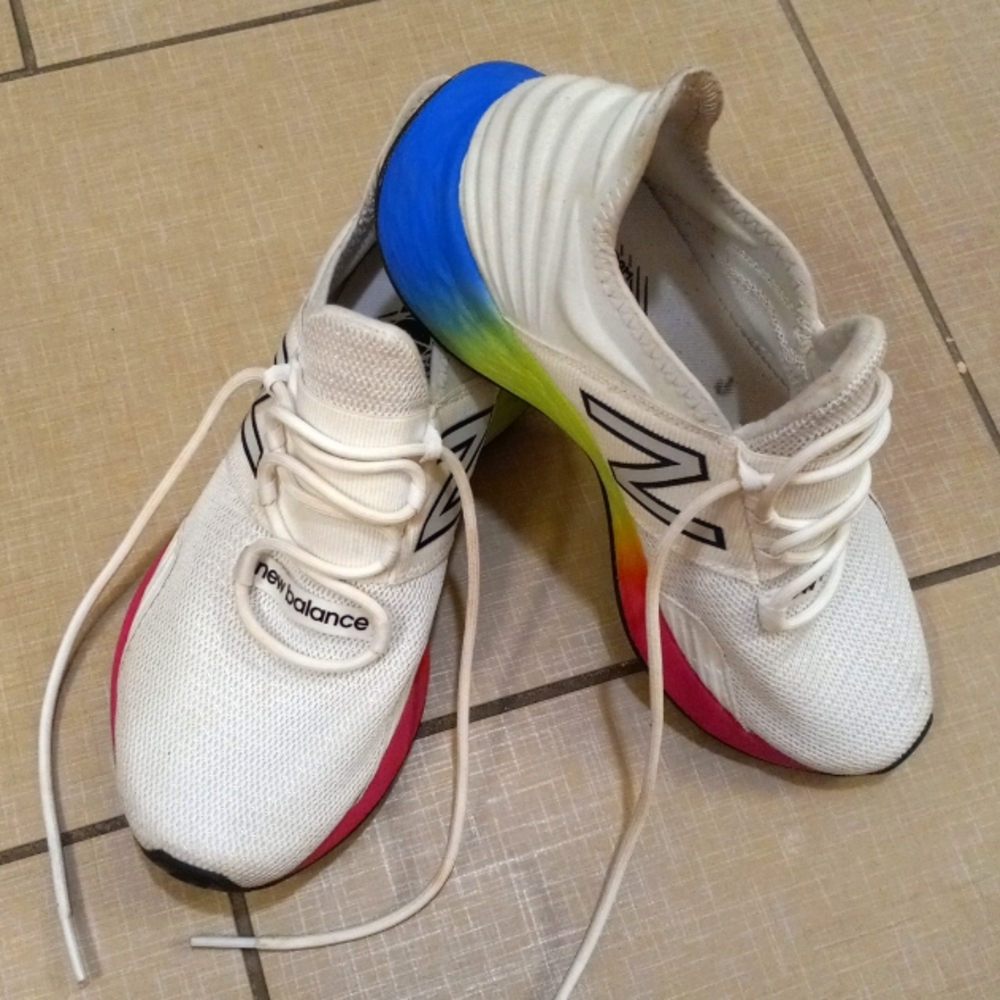 NEW BALANCE
